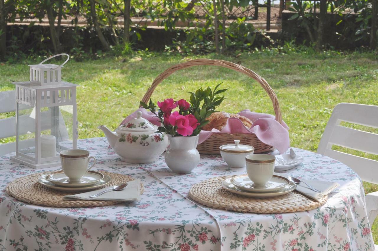 Ca' Rosa Bed & Breakfast Malnate 외부 사진