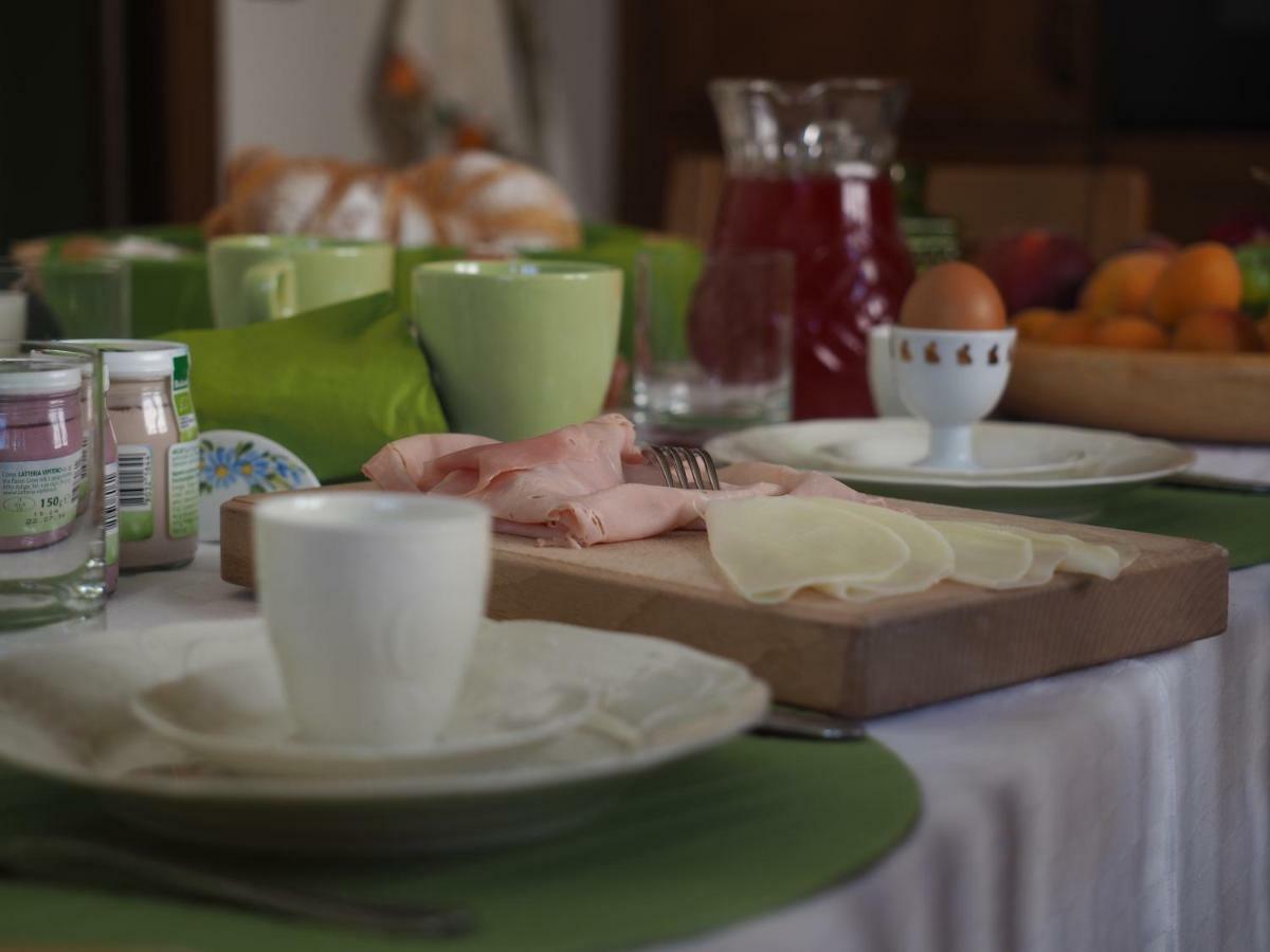 Ca' Rosa Bed & Breakfast Malnate 외부 사진